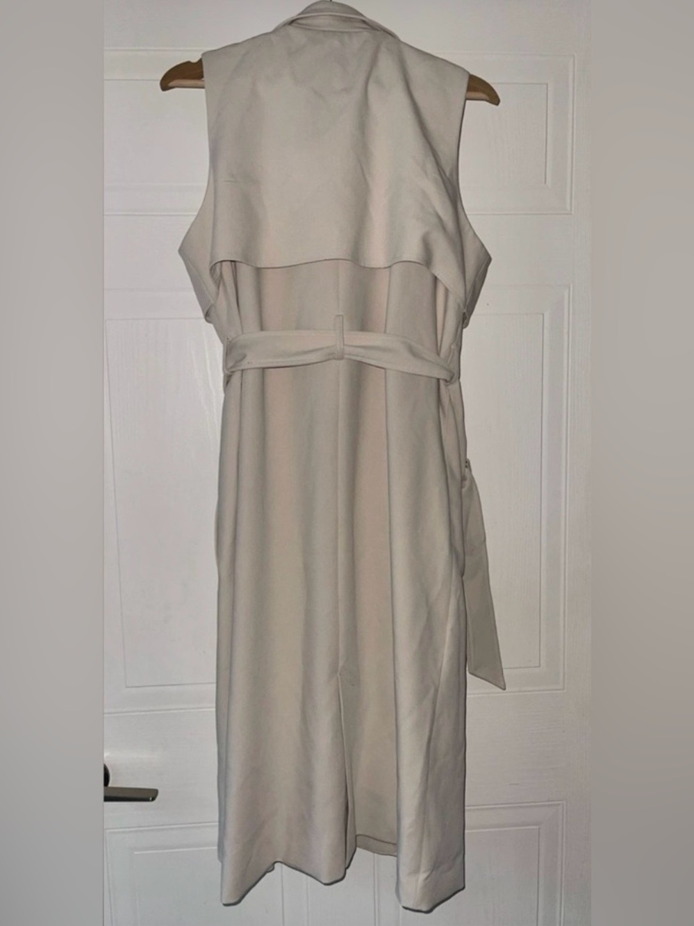 Nordstrom Arden Cream Sleeveless Belted Trench Coat - Picture 7 of 9